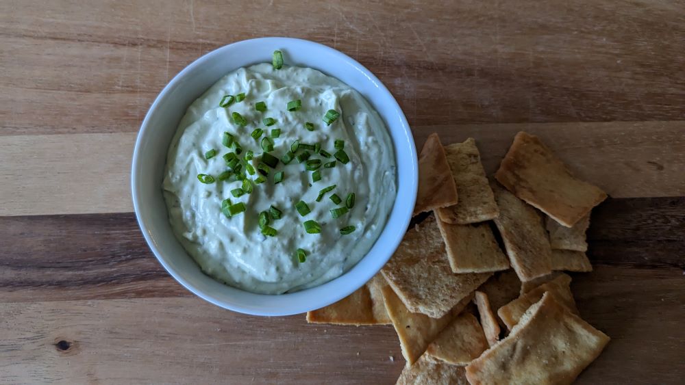 "Avocado Cream Cheese Dip" Chowdown Lowdown